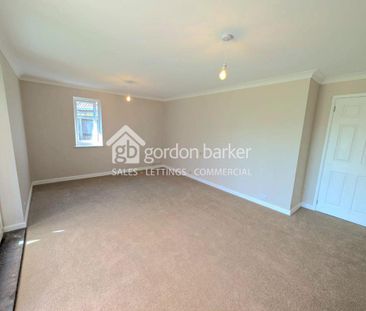 2 bedroom detached bungalow to rent - Photo 3