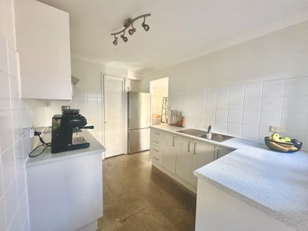 1/14 Rowe Street, Earlville QLD 4870 - Apartment For Rent | Domain - Photo 4