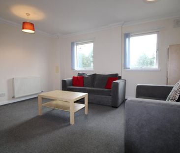 4 bedroom house to rent - Photo 1