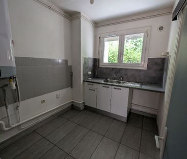 Location Appartement 3 pièces 43m² - Photo 2
