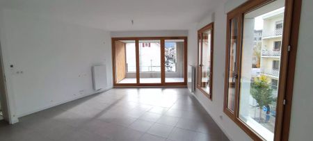 location Appartement T3 DE 63.9m² À ANNEMASSE - Photo 2