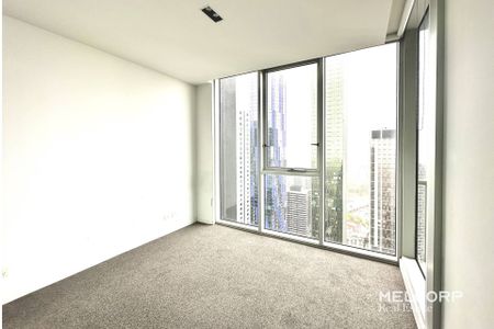 TOP LEVEL OASIS AT VERVE - UNFURNISHED - Photo 2