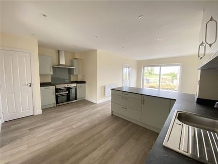 4 bedroom terraced house to rent - Photo 4