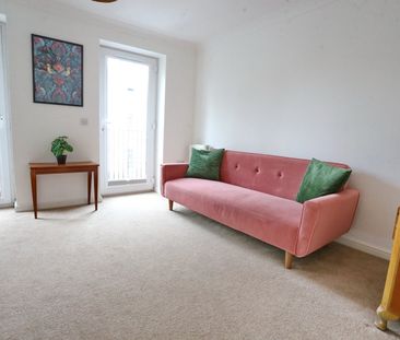 3 Bed Semi-Detached House, Bandy Fields Place, M7 - Photo 3