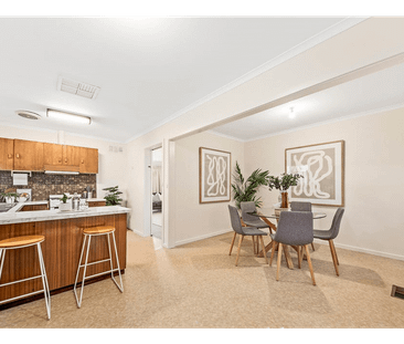 35 Tulip Crescent, Boronia, Vic 3155 - Photo 5