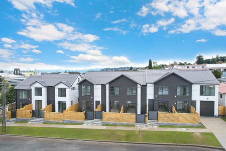 Brand-New 2-Bedroom Townhouse in Onehunga - Photo 4