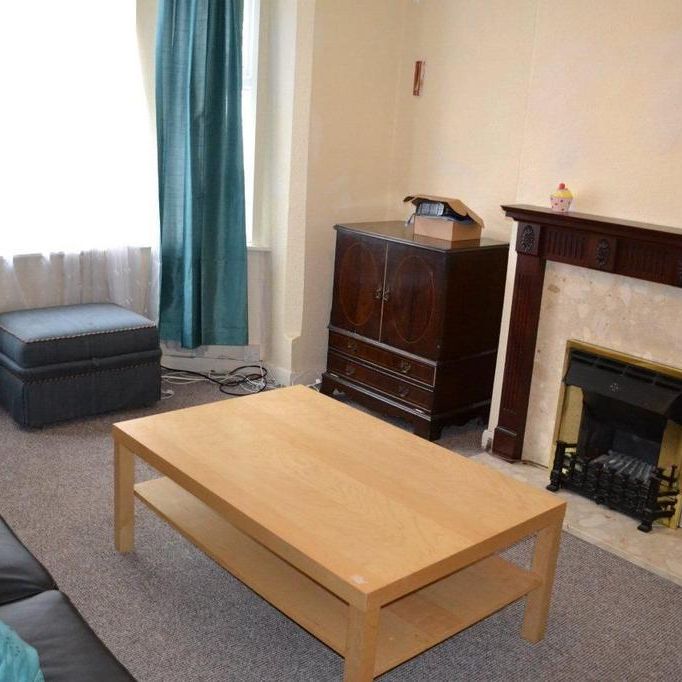 4 bedroom house to rent - Photo 1