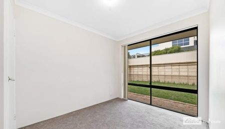 Spacious 4-Bedroom Family Home - Corner Block, Elevated Position! - Photo 5