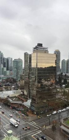 $3,300/month Metrotown furnished 2 beds 2 baths Apt for rent - Photo 1