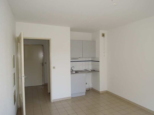Location Appartement 1 pièce 19m² MONTPELLIER 34000 - Photo 1