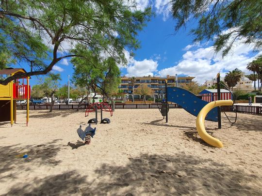 Planta baja en alquiler en primera línea de mar en Ciudad Jardín, Palma de Mallorca - Photo 1