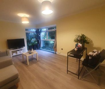 3 bedroom flat to rent - Photo 1
