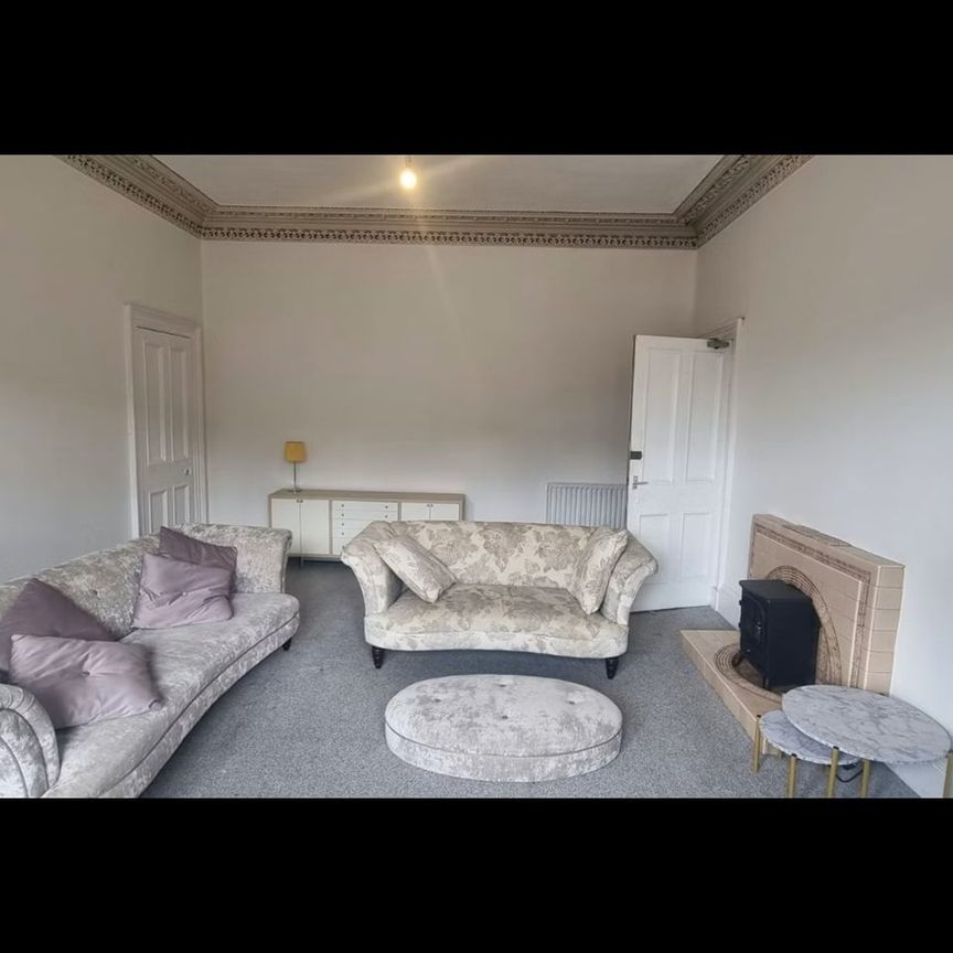 Room in a Shared Flat, Bernard Terrace, EH8 - Photo 1