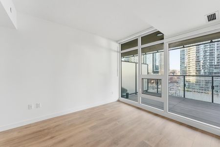 For Lease - 3 Concord Cityplace Way Unit# 933, Toronto, Ontario - Photo 3
