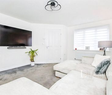 3 bedroom house to rent Ash Close, Yaxley, PE7 - Photo 1