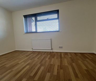 2 bedroom house to rent - Photo 3