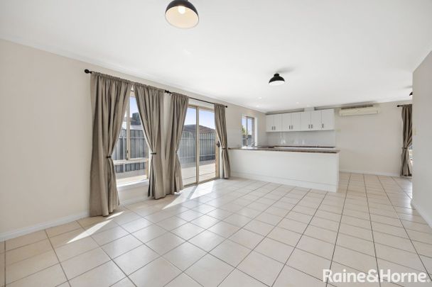 3 Bedroom Home to rent! - Photo 1