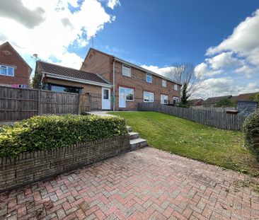 2 bedroom semi-detached house to rent - Photo 3