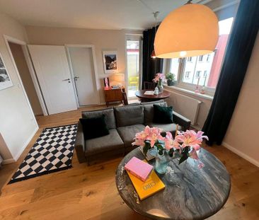 Designer-Apartment nahe Ku’damm | 1.650 € warm All-in | Balkon - Photo 2