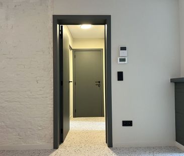 Gerenoveerd gelijkvloers appartement met één slaapkamer en zonnige ... - Photo 5