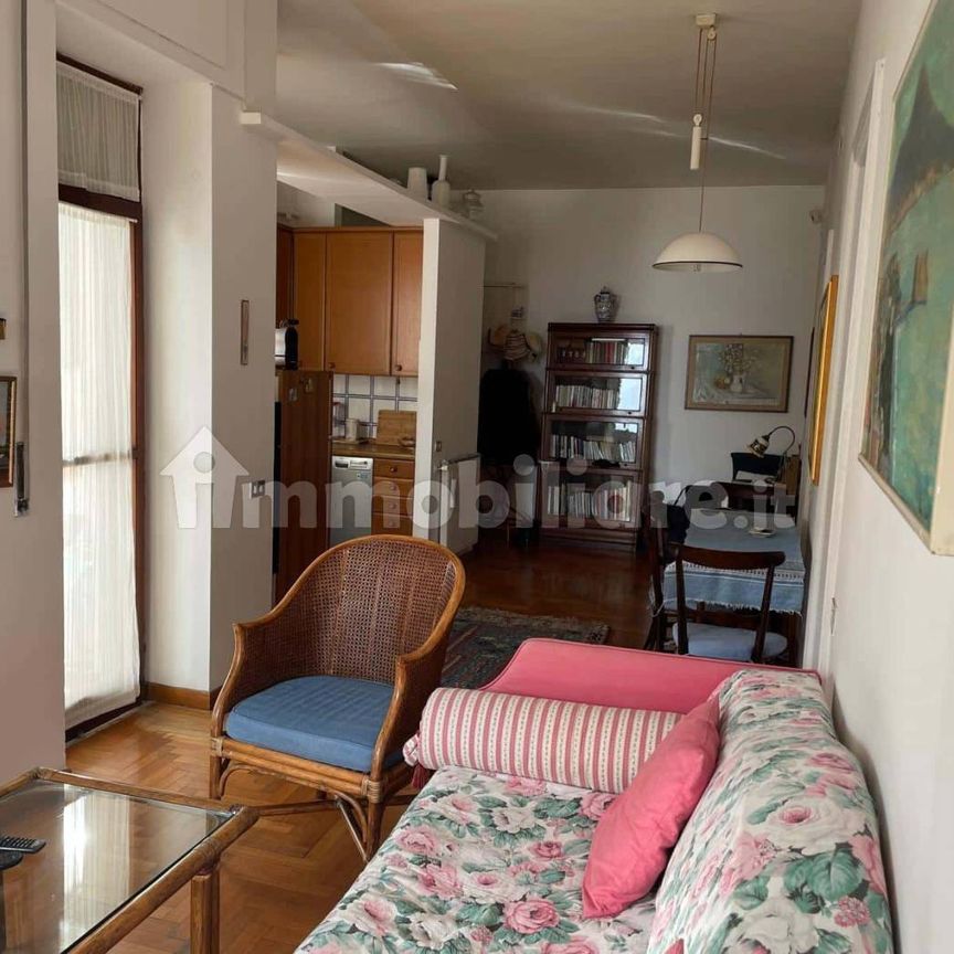 Trilocale viale Maria Cristina di Savoia, Vomero, Napoli - Foto 1