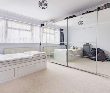 Hillcrest Way, Epping, CM16 - Photo 2