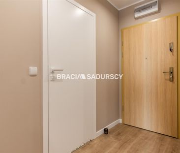 Wynajmę nowe 2-pok mieszkanie dla singla/ul.Reduta - Photo 1