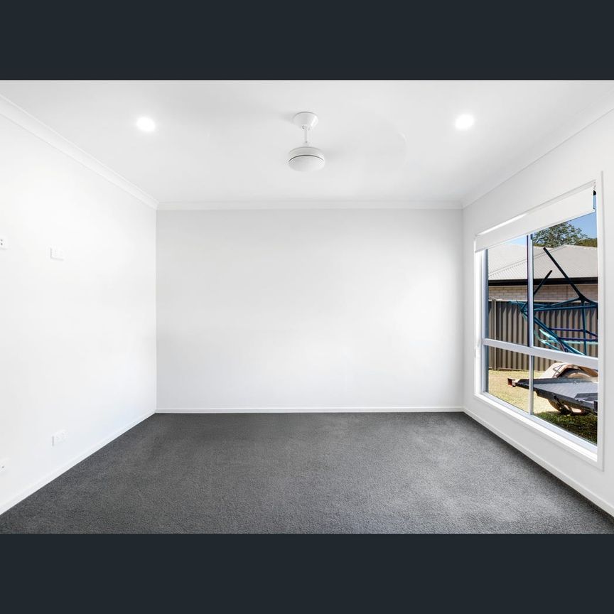 15 Myrtle Court, Mooloolah Valley, Qld 4553 - Photo 1