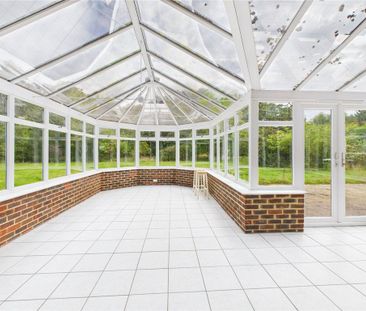 4 bedroom detached house to rent - Photo 1