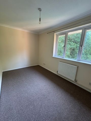 SHARMAN WALK, BRADWELL - 2 BEDROOM - Photo 3