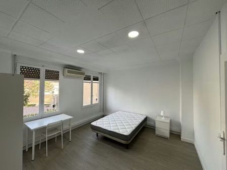 Carrer del Doctor Josep Juan Dómine, Valencia, Valencian Community 46011 - Photo 5