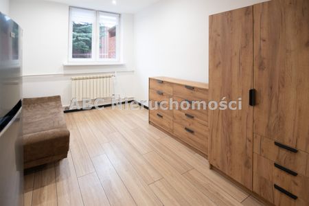 Kawalerka 17 m² po generalnym remoncie | parter | ul. Kaczorska | najem okazjonalny - Фото 2