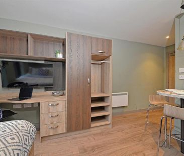 Studio to rent - Photo 3