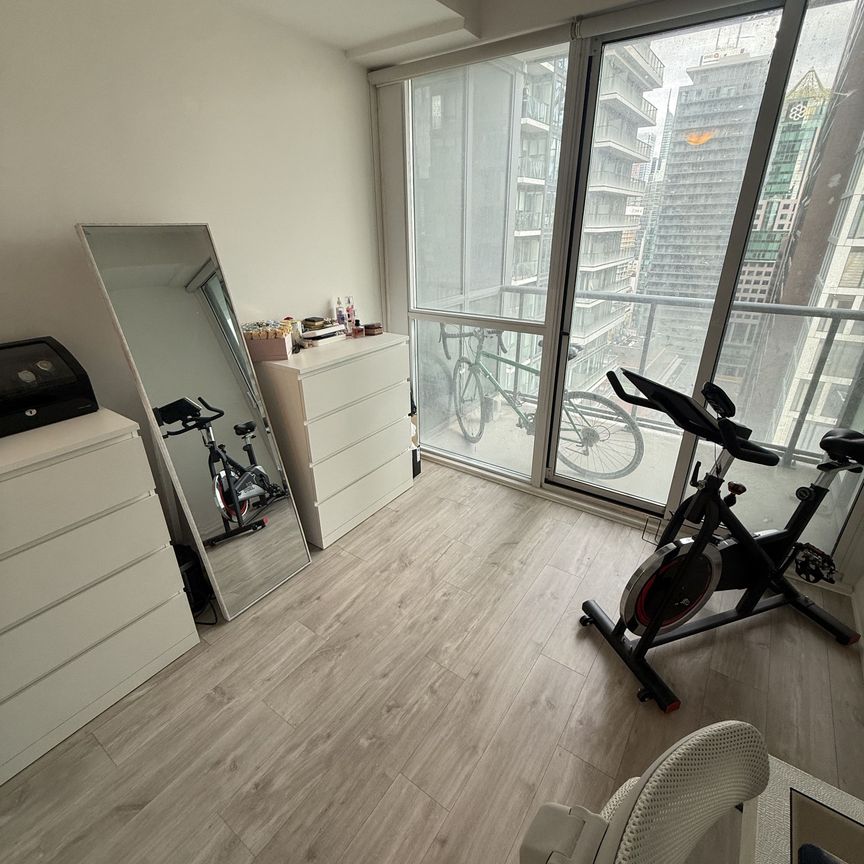 For Lease - 88 Blue Jays Way Unit# 2105, Toronto, Ontario - Photo 1
