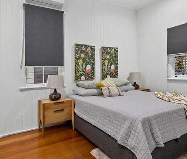 Charming 3-Bedroom Home in Annerley - Photo 6