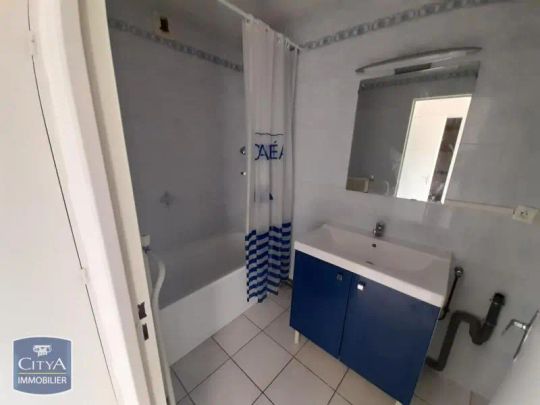 Appartement à louer 4 pièces 75.16m² - Photo 1