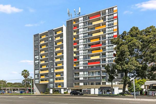 “2 Bed Unit in the Heart of Bankstown” - Photo 1