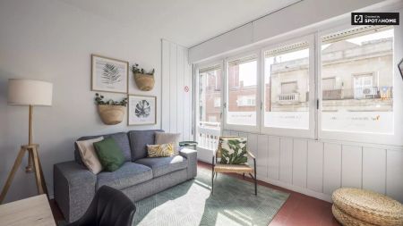 Stylish room for rent in 4-bedroom apartment in Gracia - Foto 4
