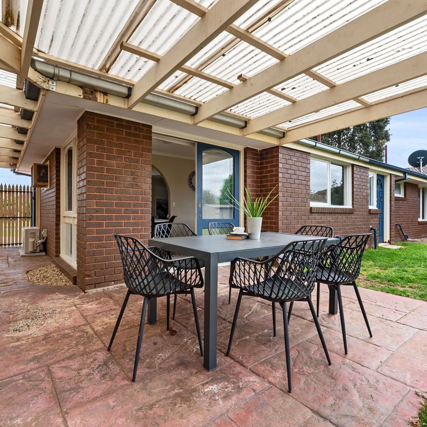 12 Sturt Road, Melton South - Photo 1