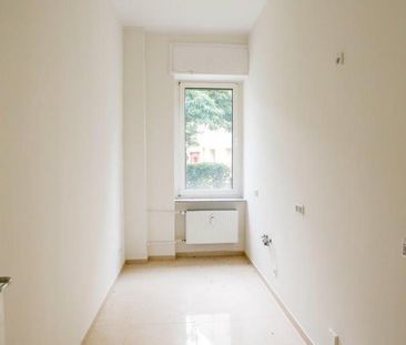 Erstbezug nach Sanierung: Helle 2-Zimmer-Wohnung in Spandau! - Foto 1