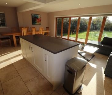 The Tyburns - Hutton, Property for rent - Photo 3