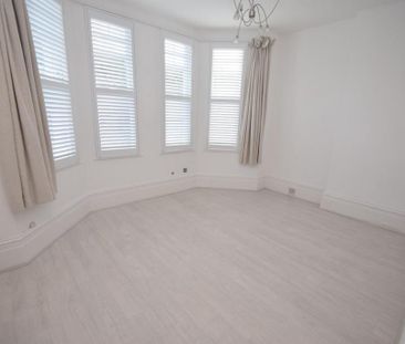 1 bedroom property to rent - Photo 2