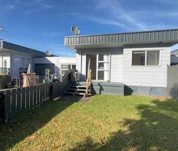 Walking distance to town - Photo 2