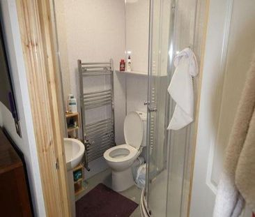 3 bedroom house share to rent - Photo 4