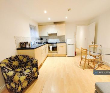 1 bedroom flat to rent - Photo 3