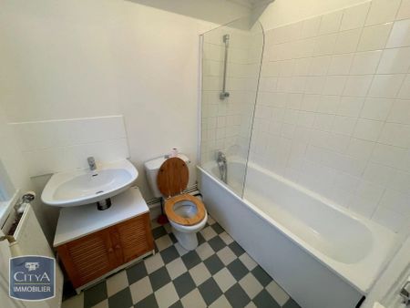 Appartement à louer 3 pièces 64.45m² - Photo 2