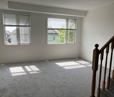 For Lease - 1434 Coral Springs Path, Oshawa, Ontario - Photo 6