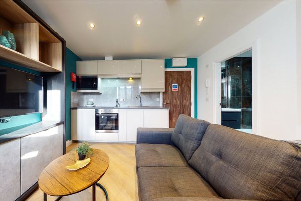 Apt 27, 7 South Parade - Photo 1