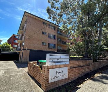 Specious Studio in a convenient street. - Photo 4