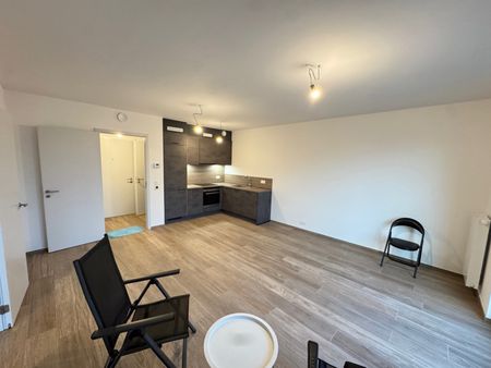 Appartement1 chambre + balcon à 1400 Nivelles  Loyer: 900 € - Photo 4
